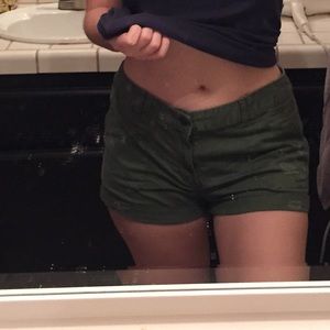 Army green size 8 shorts